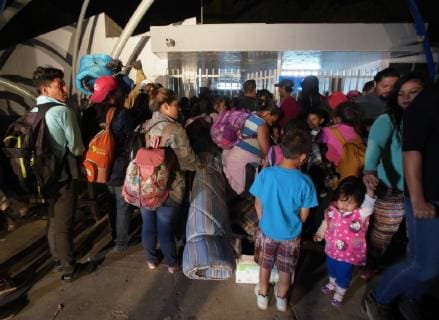 November 15, 2018 - San Diego, California, USA - At the temporary shelter set up at the Unidad Deportiva Benito Juarez in Tijuana, many migrants that arrived on Thursday as part of the central American migrant caravan wait outside hoping to get into the shelter. San Diego USA - ZUMAs44_ 20181115_zaf_s44_013 Copyright: xNelvinxC.xCepedax