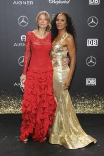 Ursula Karven and Barbara Becker at the 70 Bambi Awards 2018 at the Stage Theater am Potsdamer Platz Berlin 16 11 2018 Foto:xA.xBuggex xFuturexImage