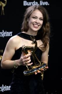 Paula Beer at the 70 Bambi Award 2018 at the Stage Theater am Potsdamer Platz Berlin 16 11 2018 Foto:xA.xBuggex xFuturexImage
