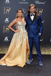 Sylvie Meis in Brian Rennie Couture Riccardo Simonetti in Aigner BAMBI 2018 Red carpet at the Theater am Potsdamer Platz in Berlin on 16 11 2018