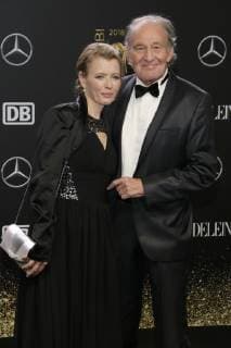 Michael Mendl with Gesine Friedmann at the 70 Bambi Award 2018 at the Stage Theater am Potsdamer Platz Berlin 16 11 2018 Foto:xA.xBuggex xFuturexImage