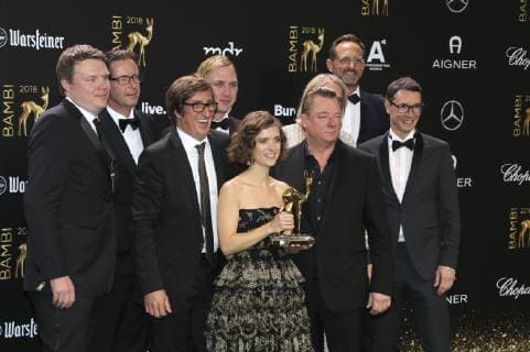 Lars Eidinger Liv Lisa Fries and Peter Kurth with their film teams at the 70 Bambi Award 2018 at the Stage Theater am Potsdamer Platz Berlin 16 11 2018 Foto:xA.xBuggex xFuturexImage