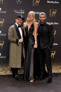 Armin Morbach Toni Garrn and Nik Xhelilaj at the Bambi 2018 award ceremony on 16 11 2018 in Berlin Bambi 2018 award ceremony in Berlin