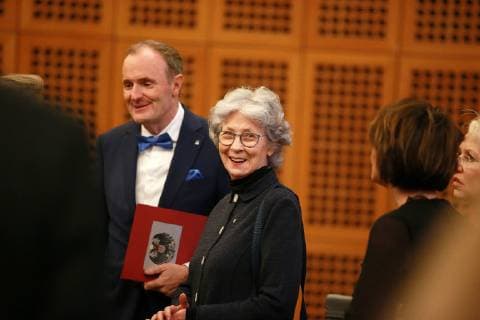 Tolerance rings and school prize Tolerance makes school 2018 in the Wallraf Richartz Museum Hedwig Neven Dumont 16 11 2018
