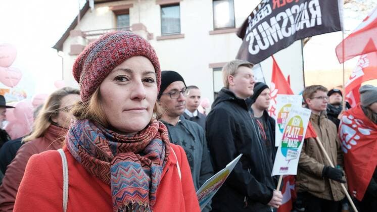 17 11 2018 xkhx Büdingen NPD in Büdingen Wetterau in the Willi Zinkmann Hall Europe Party Congress Counter Demonstrations Janine Wissler Member of the State Parliament DIE LINKE Hesse