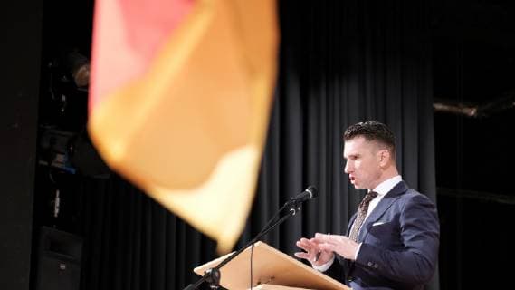 17 11 2018 xkhx Büdingen NPD in Büdingen Wetterau in the Willi Zinkmann Halle Europe party conference The chairman of the extreme right NPD Frank Franz is confirmed in his office