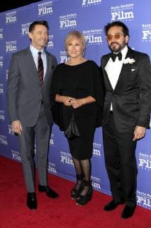 Hugh Jackman with wife Deborra Lee Furness and Roger Durling and at the Kirk Douglas Award ceremony at the 34 Santa Barbara International Film Festival at the Hotel Ritz Carlton Bacara Goleta 19 11 2018 Foto:xD.xBedrosianx xFuturexImage
