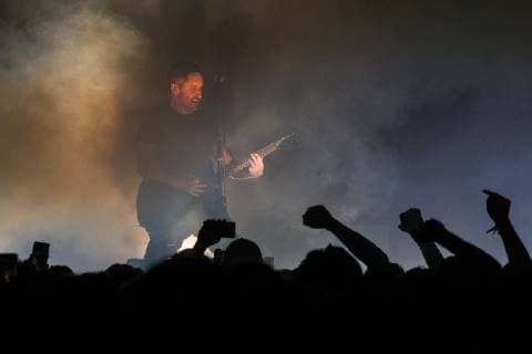 November 20, 2018 - EUM20181120ESP06.JPG.CIUDAD DE MEXICO Music Musica-Nine Inch Nails.- La banda estadounidense de rock industrial Nine Inch Nails durante su presentacion en el escenario del Plaza Condesa, la noche del lunes 19 de noviembre de 2018. Foto: Agencia EL UNIVERSAL German Espinosa EVZ  - ZUMAu78_ 20181120_zaf_u78_023 Copyright: xGermanxEluniversalx