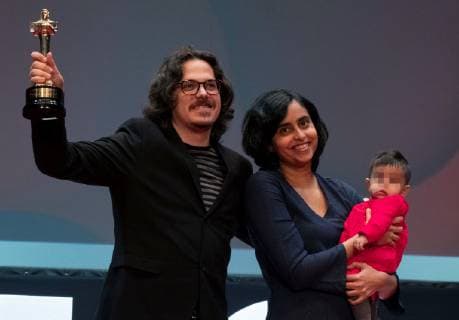 The film directors, the Spanish Oriol Estrada (L) and the Dominican Natalia Cabral, receive the Colon de Oro for the best film for their Spanish-Dominican co-production Miriam lies , during the closing gala of the 44th edition of the Huelva Festival of Ibero-American Cinema, in the Palacio de Congresos of Huelva, Spain, 23 November 2018. Huelva Festival of Ibero-American Cinema !ACHTUNG: NUR REDAKTIONELLE NUTZUNG!  Copyright: xJuliánxPérezx GRAF5080 20181124-636786152898398069