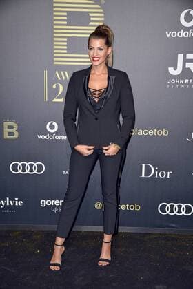 Sarah Harrison PLACE TO B Awards For the third time the PLACE TO B Awards will be presented to social media stars and content creators in Berlin on 24 11 2018