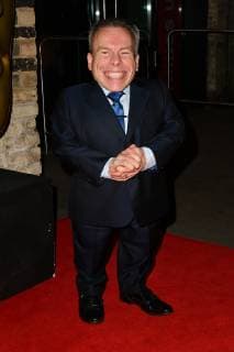 English actor Warwick Davis attends the BAFTA Childrens Awards 2018 at The Roundhouse in London. NOVEMBER 25th 2018  SLIx184379