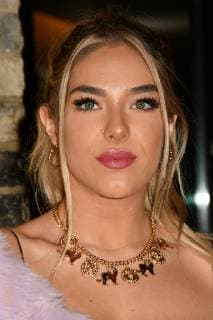 Bella Penfold attends the BAFTA Childrens Awards 2018 at The Roundhouse in London. NOVEMBER 25th 2018  SLIx184379