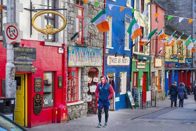 Quay Street, Galway, County Galway, Connacht, Republic of Ireland, Europe Copyright: ProCip 1292-455 Editorial Use Only