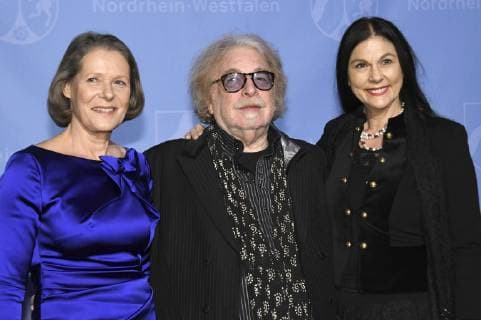 Christina Rau and Bernhard Paul with Eliana Larible at the presentation of the NRW State Prize at the Gürzenich Cologne 27 11 2018 Foto:xJ.xKrickx xFuturexImage