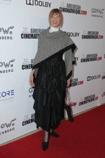29 November 2018 - Beverly Hills, California - Leigh Taylor-Young. 32nd American Cinematheque Award Presentation Honoring Bradley Cooper held at The Beverly Hilton Hotel. Photo Credit: PMA AdMedia 232851 2018-11-29 Etats-Unis  Copyright: xAdMediax STAR_232851_044