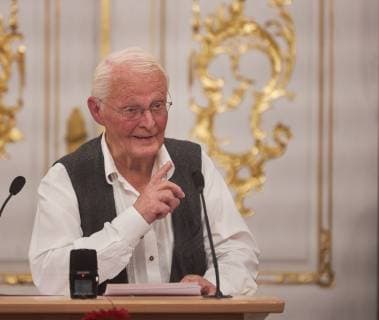 Award Winner Thilo Pohle Award Marion Samuel Prize 2018 of the Foundation Remembrance of the Documentary Film Group Rothenburg ob der Tauber Government of Swabia Rokoko Hall 29 11 2018 Award Marion Samuel Prize 2018 of the Foundation Remembrance of the Documentary Film Group Rothenburg ob der Tauber B-HAUPT