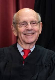 Supreme Court Associate Justice Stephen Breyer poses during the official Supreme Court group portrait at the Supreme Court on November 30, 2018 in Washington, D.C.  WAP20181130306 KEVINxDIETSCH
