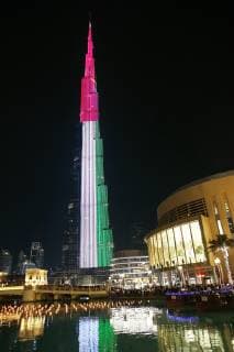 (181202) -- DUBAI, Dec. 2, 2018 -- Photo taken on Dec. 2, 2018 shows the light show on Burj Khalifa, the world s tallest building, in Dubai, the United Arab Emirates. The United Arab Emirates (UAE) celebrated its 47th National Day on Sunday. ) UAE-DUBAI-NATIONAL DAY-CELEBRATION MahmoudxKhaled 