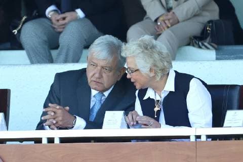 December 2, 2018 - EUM20181202NAC04.JPG .CIUDAD DE MEXICO. PresidencyPresidencia-AMLO.- 2 de diciembre de 2018. El presidente Andres Manuel Lopez Obrador encabeza la Ceremonia de salutacion de las Fuerzas Armadas al Presidente de los Estados Unidos Mexicanos en Campo Marte. Lo acompana Olga Sanchez Cordero, secretaria de Gobernacion. Foto: Agencia EL UNIVERSALBerenice FregosoEELG  - ZUMAu78_ 20181202_zaf_u78_040 Copyright: xElxUniversalx