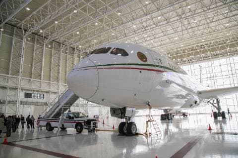 Mexiko verkauft Präsidentenflugzeug December 2, 2018 - EUM20181202ECO09.JPG.CIUDAD DE MEXICO.- Presidency Presidencia-Avion.- 2 de diciembre de 2018.- Recorrido por el avion presidencial Boing 877-8 Jose Maria Morelos y Pavon que sera enviado a Estados Unidos para su venta, anuncio que hizo este domingo el nuevo director general de Banobras, Jorge Mendoza. Foto: Agencia EL UNIVERSAL Yadin Xolalpa RCC.  - ZUMAu78_ 20181202_zaf_u78_108 Copyright: xYadinxXolalpax