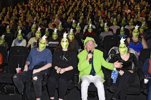 Entertainment Bilder der Woche KW48 Entertainment Bilder des Tages Otto Waalkes auf Kinotour zum Animationsfim Der Grinch The Grinch im Mathäser Filmpalast. München, 02.12.2018 *** Otto Waalkes on cinema tour to the animated film Der Grinch The Grinch at the Mathäser Filmpalast Munich 02 12 2018 Foto:xP.xSchönbergerx xFuturexImage