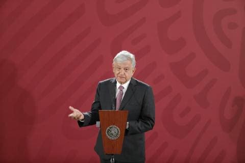 Mexican President Andres Manuel Lopez Obrador delivers a press conference at the National Palace, in Mexico City, Mexico, 04 December 2018. Obrador celebrated the advance of the Mexican Stock Exchange (BMV) and the Mexican peso in its first Monday of mandate, because it denotes that there is confidence in the markets. Lopez Obrador celebrates confidence of markets in its first days of mandate !ACHTUNG: NUR REDAKTIONELLE NUTZUNG!  Copyright: xJoséxMéndezx AME5353 20181204-636795353931517258