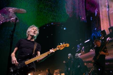 Entertainment Bilder des Tages British singer Roger Waters performs during a concert part of his Us + Them Tour in Guadalajara, Jalisco state, México, 04 December 2018. British musician Roger Waters performs in Guadalajara !ACHTUNG: NUR REDAKTIONELLE NUTZUNG!  Copyright: xFranciscoxGuascox AME5736 20181205-636795858095948834