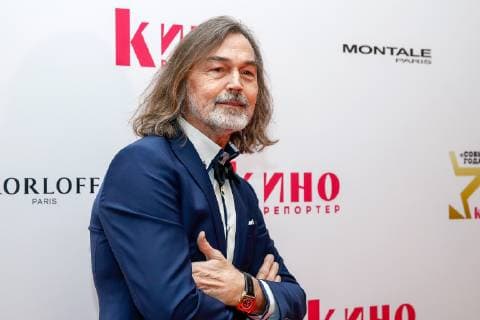 MOSCOW, RUSSIA - DECEMBER 5, 2018: Russian artist Nikas Safronov ahead of a ceremony to present the Event of the Year 2018 prize held by the Cinema Reporter magazine at Illusion Cinema. Cinema Reporter is a new magazine that was established by the editorial staff of the Russian version of The Hollywood Reporter magazine. Artyom Geodakyan TASS  TS099F08