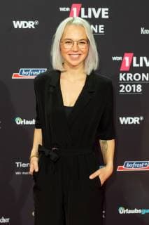 Bochum Germany 06 12 2018 1Live Crown 2018 Stefanie Heinzmann on the red carpet of the 1Live Crown DeFodi001