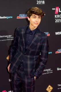 Bochum Germany 06 12 2018 1Live Crown 2018 Lukas Rieger on the red carpet of the 1Live Crown DeFodi001