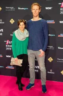 Bochum Germany 06 12 2018 1Live Krone 2018 Jonas Reckermann with company on the red carpet of the 1Live Krone DeFodi001