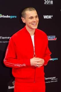 Bochum Germany 06 12 2018 1Live Crown 2018 Felix Jaehn on the red carpet of the 1Live Crown DeFodi001