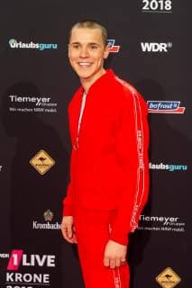 Bochum Germany 06 12 2018 1Live Crown 2018 Felix Jaehn on the red carpet of the 1Live Crown DeFodi001
