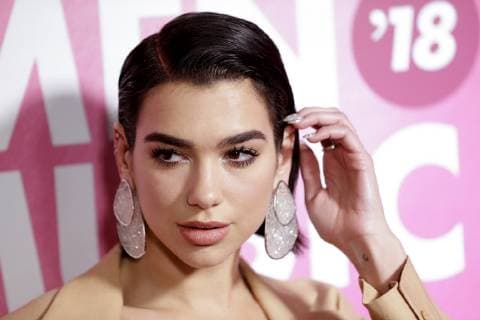 Dua Lipa arrives on the red carpet at the Billboard Women In Music 2018 on December 6, 2018 in New York City.  NYP20181206246 JOHNxANGELILLO