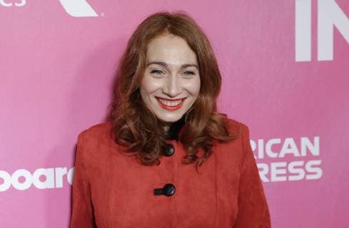 Regina Spektor arrives on the red carpet at the Billboard Women In Music 2018 on December 6, 2018 in New York City.  NYP20181206254 JOHNxANGELILLO