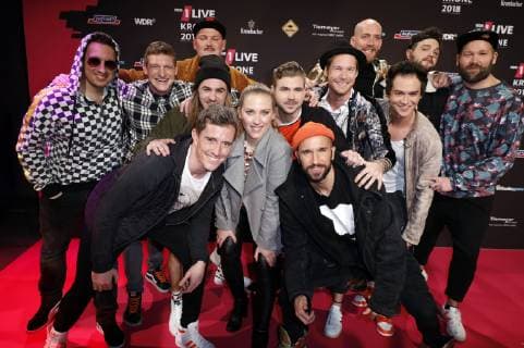 Querbeat at the 19th award of the 1Live Crown 2018 in the Jahrhunderthalle Bochum 06 12 2018 Foto:xC.xHardtx xFuturexImage