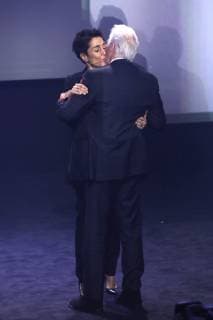 Dunja Hayali and Richard Gere at the presentation of the 11th German Sustainability Award 2018 in the Maritim Hotel Düsseldorf 07 12 2018 Foto:xC.xHardtx xFuturexImage