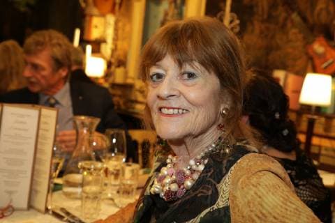 10 12 2018 Marchfelderhof Deutsch Wagram Award of the EISERNEN RAMPENSAU 2018 in the picture Dina Larot Award of the EISERNEN RAMPENSAU 2018