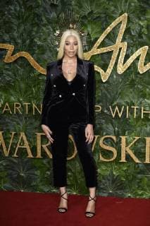 Berühmte Feministinnen, Munroe Bergdorf Munroe Bergdorf bei der Verleihung der Fashion Awards 2018 in der Royal Albert Hall. London, 10.12.2018 Munroe Bergdorf *** Munroe Bergdorf at the presentation of the Fashion Awards 2018 in the Royal Albert Hall London 10 12 2018 Munroe Bergdorf  Foto:xS.xVasx xFuturexImage