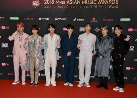 South Korean K-Pop group BTS pose for camera during the redcarpet ceremony for 2018 MAMA Fan s Choice in Japan in Saitama, Japan on Dcember 12, 2018.  TKP2018121209 KEIZOxMORI