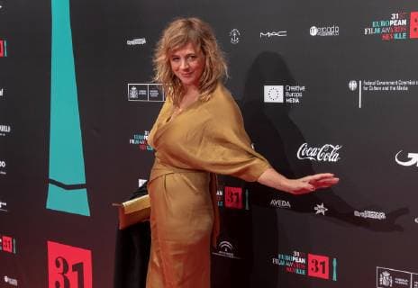 Spanish actress Emma Suárez poses for the photographers on the red carpet of European Film Festival at Teatro de la Maestranza in Sevilla, Andalusia, Spain, 15 December 2018. European Film Festival in Sevilla !ACHTUNG: NUR REDAKTIONELLE NUTZUNG!  Copyright: xJulioxMunozx GRAF7825 20181215-636805042767625834