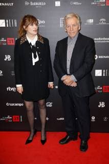 Emmanuelle Seigner and Costa Gavras at the 31th European Film Award 2018 at the Teatro de la Maestranza Sevilla 15 12 2018 Foto:xS.xGabschx xFuturexImage