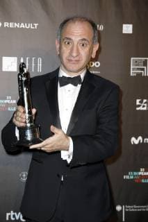 Armando Iannucci Best Comedy Winner at the 31th European Film Awards 2018 at the Teatro de la Maestranza Sevilla 15 12 2018 Foto:xS.xGabschx xFuturexImage