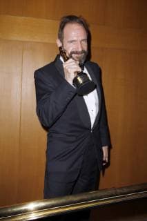 Ralph Fiennes winner best European performance in world cinema at the 31th European Film Awards 2018 at the Teatro de la Maestranza Sevilla 15 12 2018 Foto:xS.xGabschx xFuturexImage