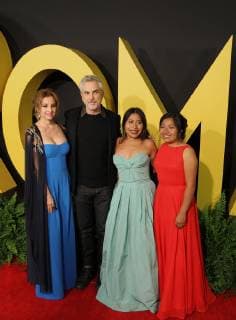(L-R) The actress Marina de Tavira, the film director Alfonso Cuaron and the actresses Yalitza Aparicio and Nancy Garcia pose during a red carpet for the presentation of the film Roma at the Cineteca Nacional in Mexico City, Mexico, 17 December 2018. Roma , by Mexican Alfonso Cuaron, was announced today by the Academy of Hollywood as a pre-candidate for the Oscars in the Best Non-English Language Film category. The final nominations will be announced on January 22 and the awards will be delivered on February 24. Roma also competes in the same category in the Golden Globe awards, which will be delivered on January 6. Red carpet of the movie Roma in Mexico City !ACHTUNG: NUR REDAKTIONELLE NUTZUNG!  Copyright: xMarioxGuzmanx AME476 20181218-636807022965004570