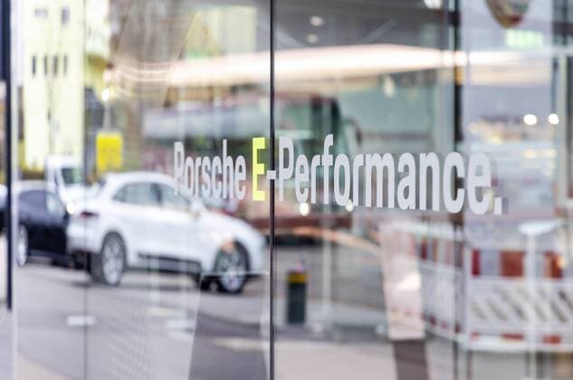 DEU Germany Stuttgart 29 11 2018 Symbol photo Porsche E Performance