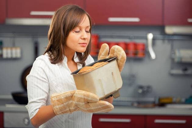  Young woman preparing bread,Young woman preparing bread,Young woman preparing bread,Young woman preparing bread,Young woman preparing bread,Young woman preparing bread,Young woman preparing bread,Young woman preparing bread,Young woman preparing bread,You model released Symbolfoto  Copyright: xivanmateevx Panthermedia14680751
