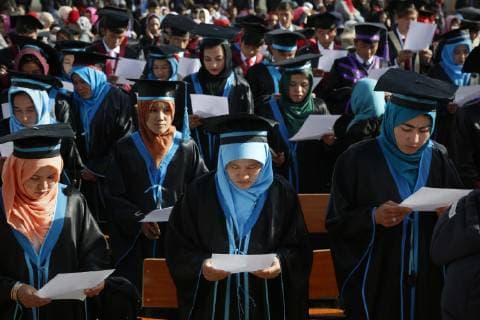 (181219) -- BAMYAN, Dec. 19, 2018 -- Afghan students take part in their graduation ceremony at Bamyan University in Bamyan province, central Afghanistan, Dec. 18, 2018. More than 1,200 students attended the ceremony on Tuesday. ) AFGHANISTAN-BAMYAN-UNIVERSITY STUDENTS-GRADUATION CEREMONY NoorxAzizi 