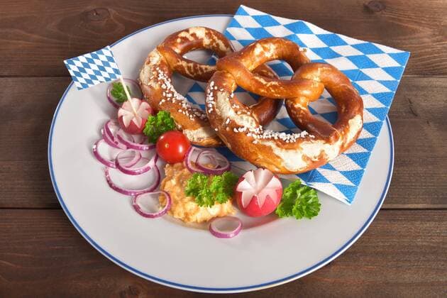  Food, Brezel bavarian breakfast  Copyright: xdemarcox Panthermedia14767811