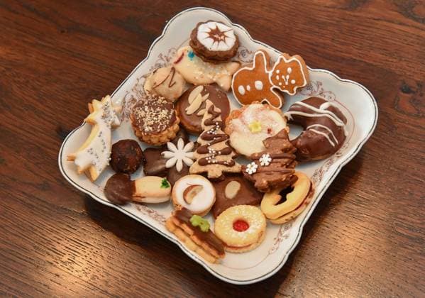 Schale Weihnachtskekse *** Bowl Christmas cookies